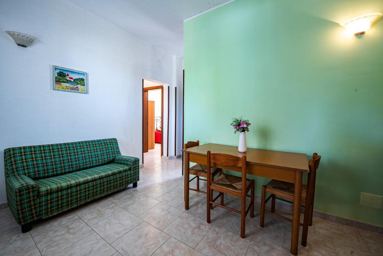 Mancaversa Gallipoli Casa Vacanza Stefania Apartment มารีนา ดี มันกาแวร์ซา ภายนอก รูปภาพ